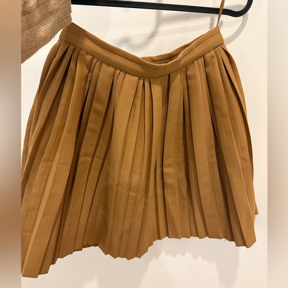 COS Camel Pleated Skirt – Size 2 | Minimalist Chic Staple
